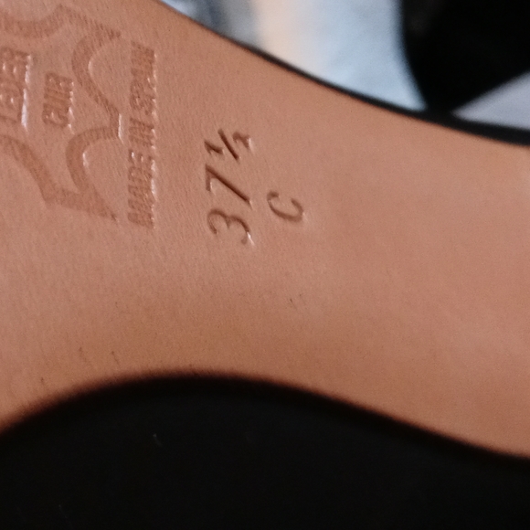 PIED A TERRE Black Pumps - Picture 4 of 5